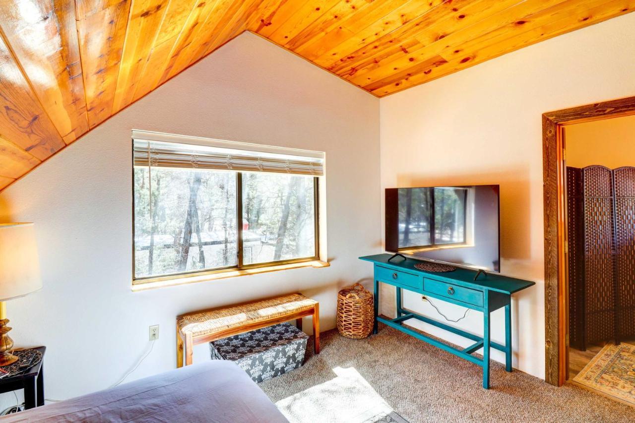 Lakeside Cabin Rental With Hot Tub - Close To Hiking Pinetop-Lakeside Bagian luar foto