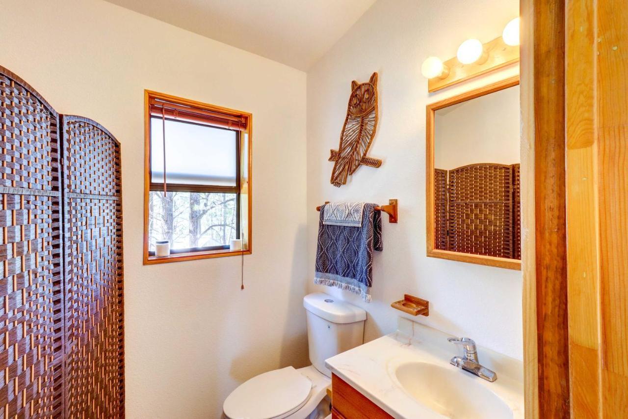 Lakeside Cabin Rental With Hot Tub - Close To Hiking Pinetop-Lakeside Bagian luar foto